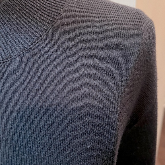 Evie Bell sleeve black knit dress by Swank. SzM - Picture 7 of 8